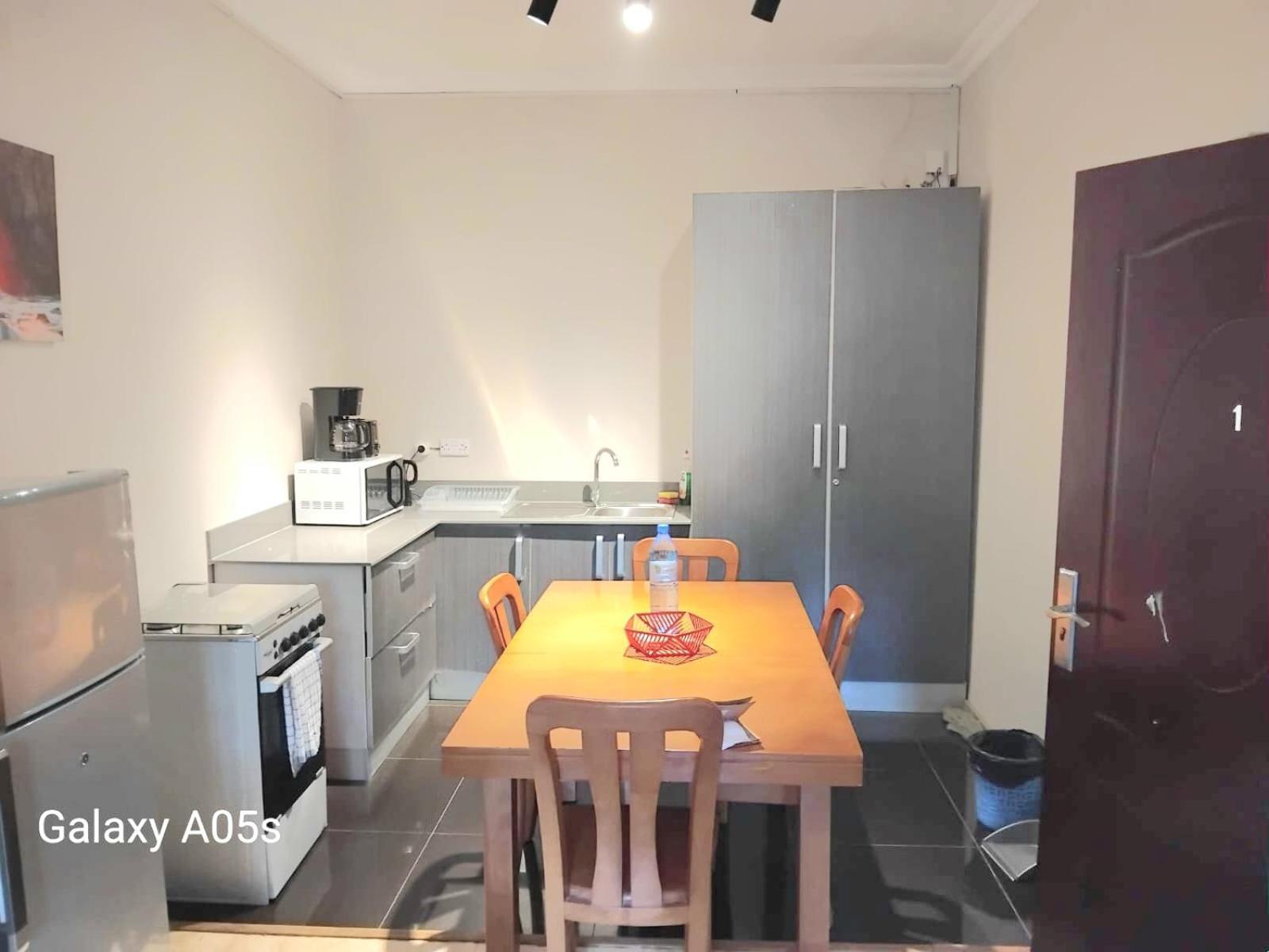 Number 1, Ground Floor Appartement Pereybere Beach Buitenkant foto